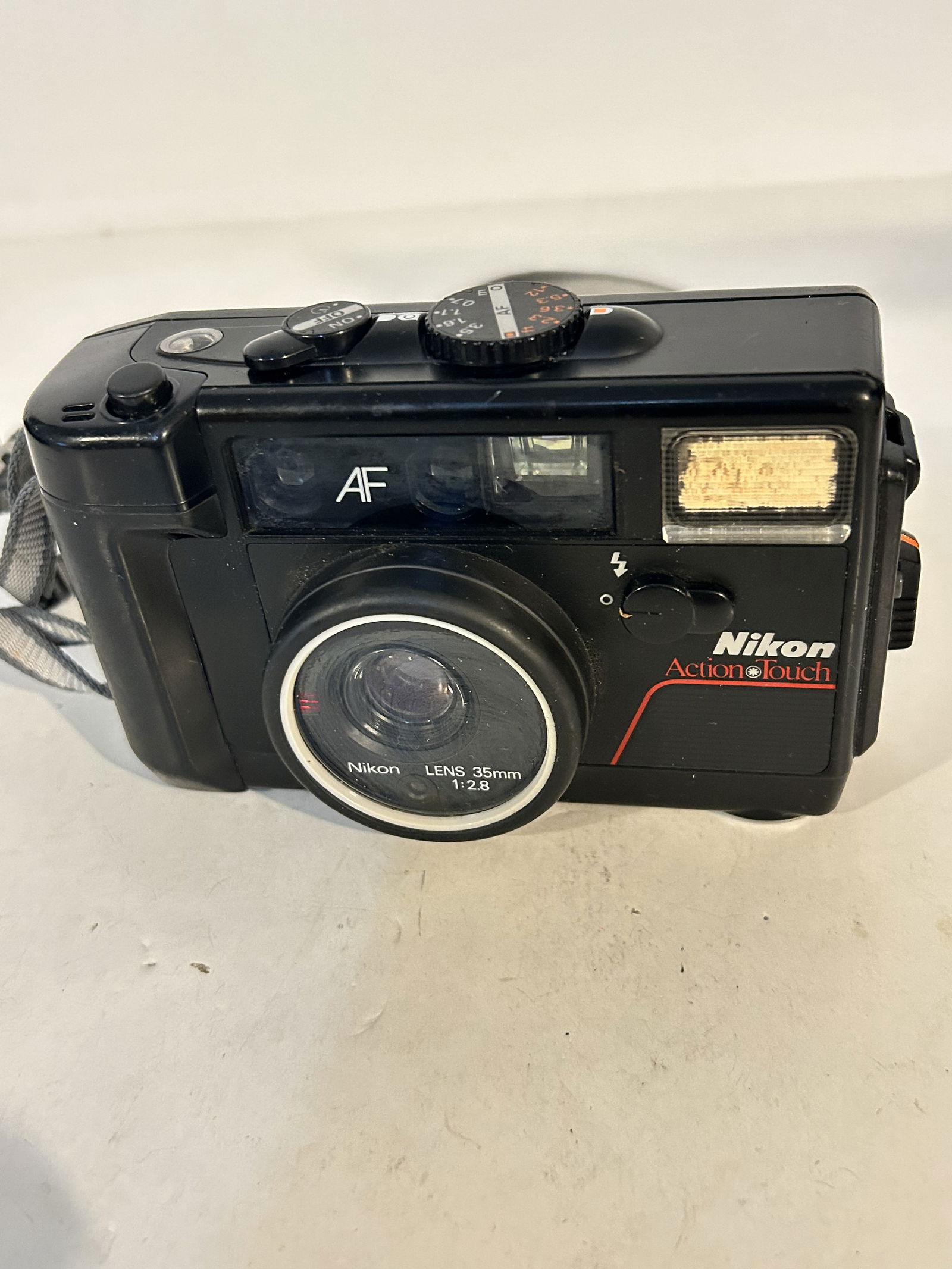 Nikon Action Touch Sport AF 35mm Point and Shoot Film Camera works (1 of 5)