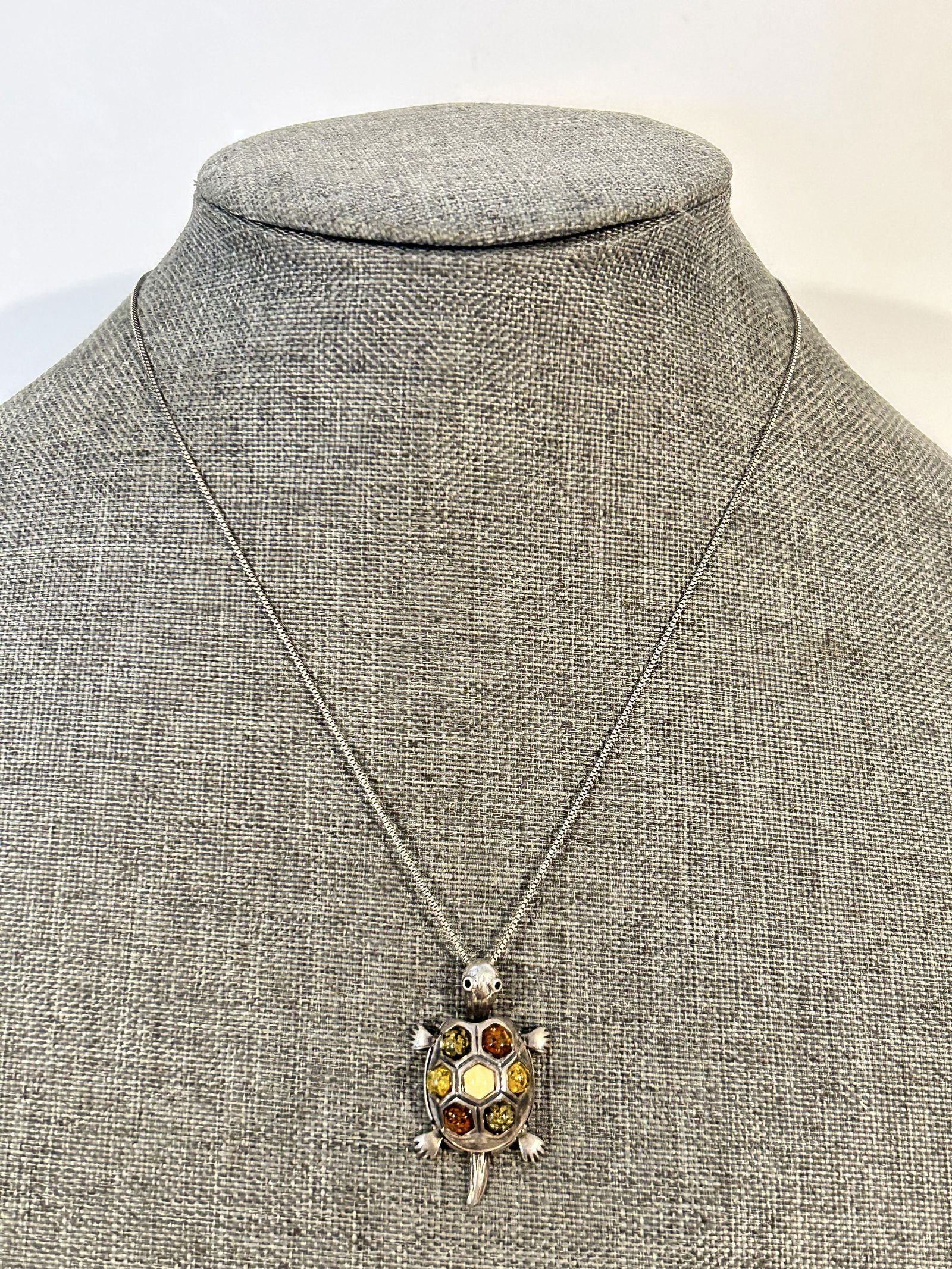 Vintage Sterling Silver amber JS Turtle pendant Necklace 18" (1 of 5)