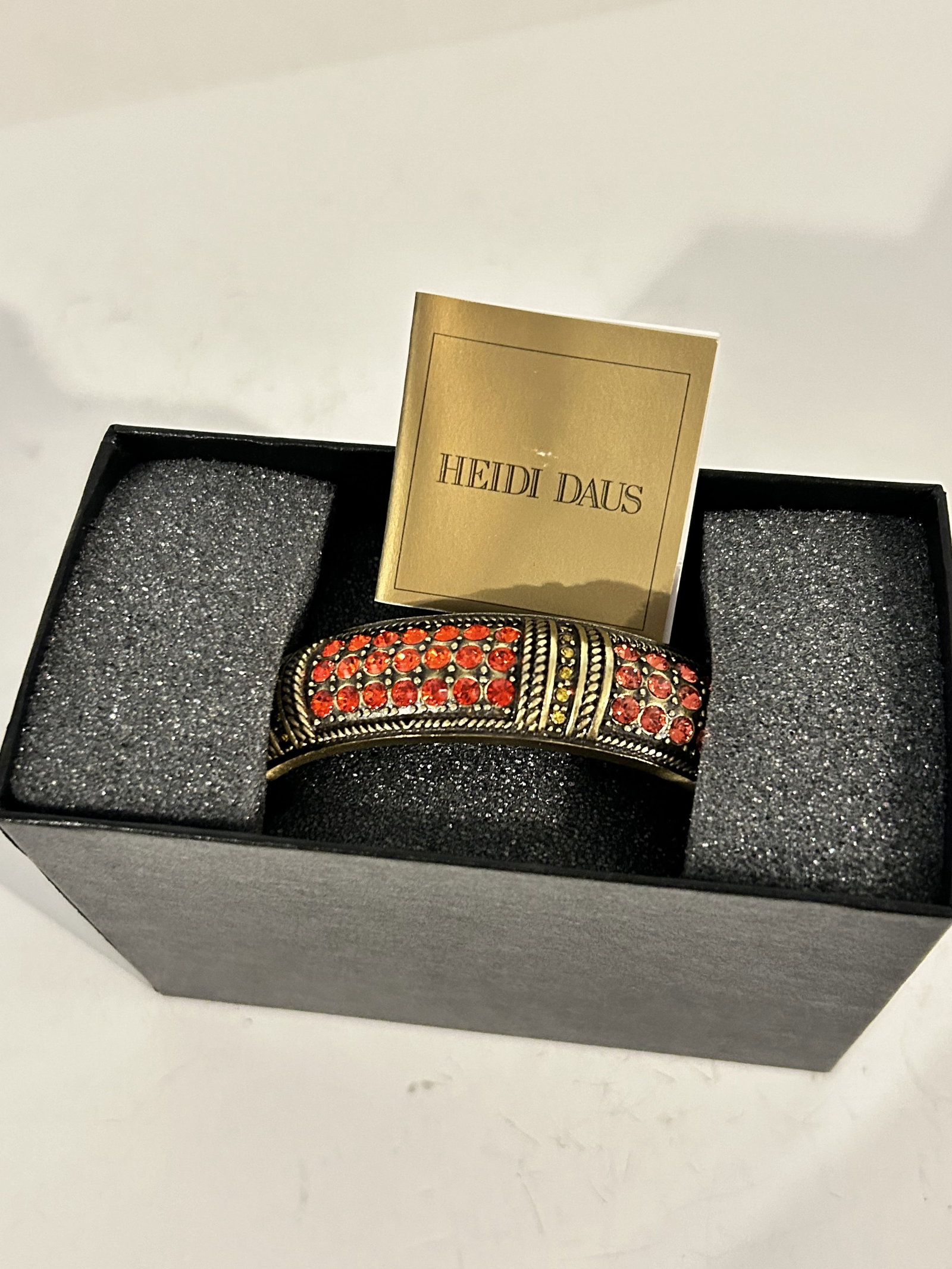 Heidi Daus Elegance red & Clear Crystal Rhinestone Hinge Bracelet New (1 of 8)