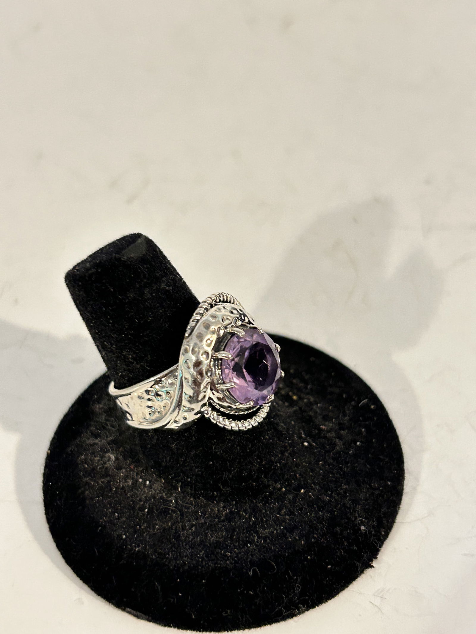 Vintage sterling silver Amethyst Statement Ring sz 8 (1 of 5)