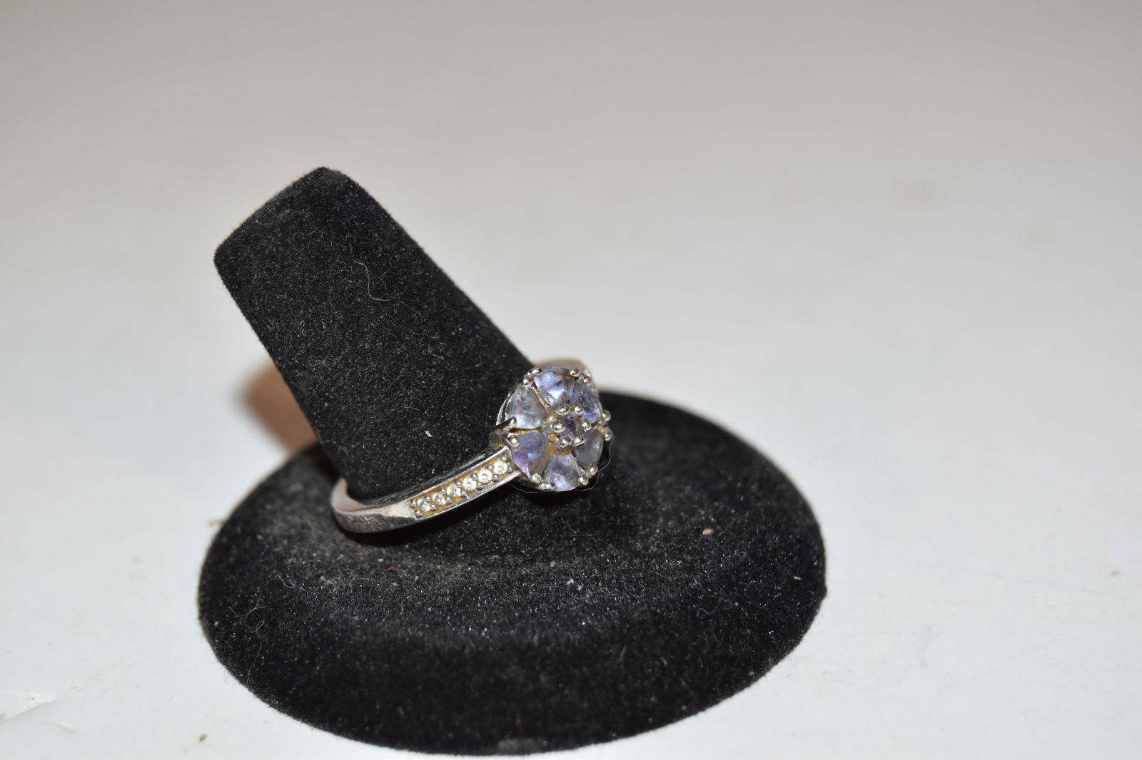 vintage d’joy 925 amethyst cluster Ring sz 10 (1 of 4)