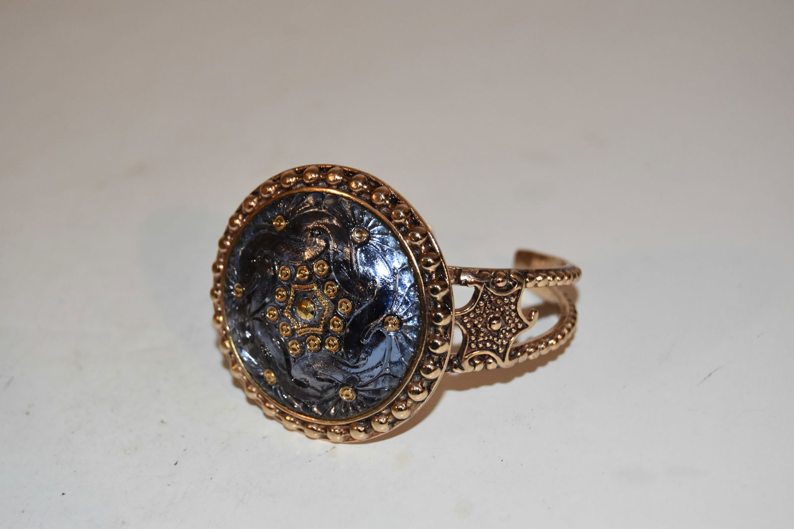 Vintage Cuff Statement Bracelet  6" (1 of 4)