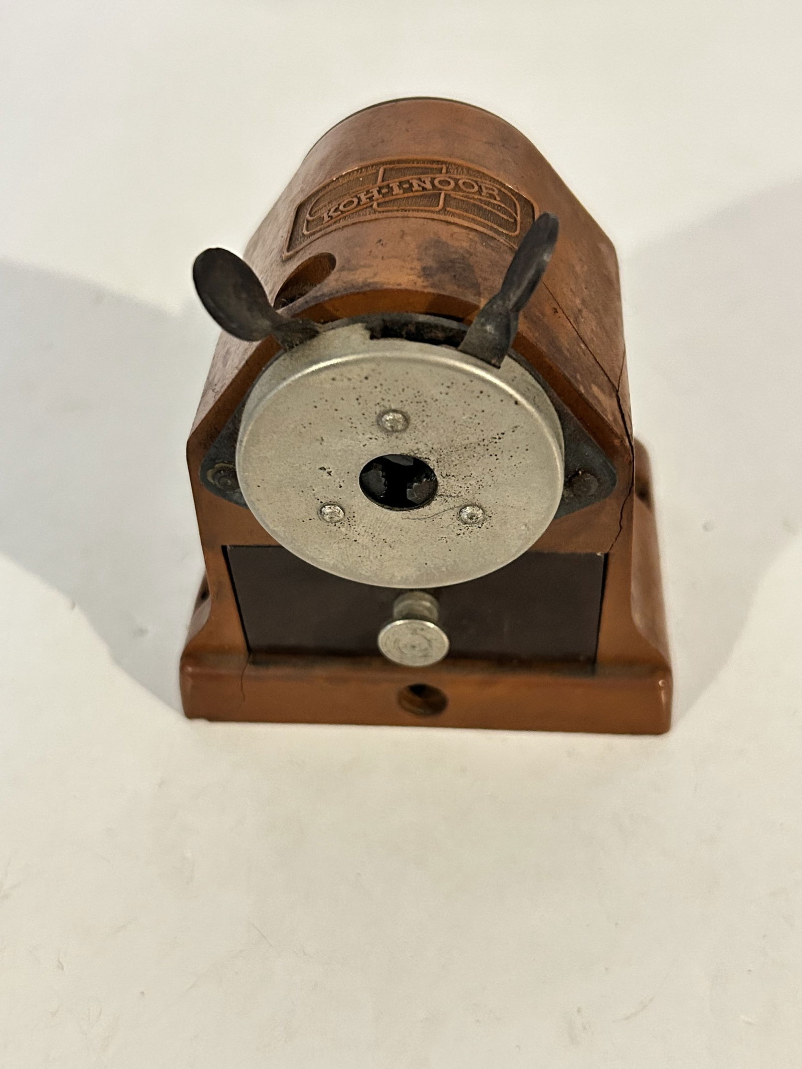 Vintage Pencil Sharpener Bakelite Self Feed DRP Made in Germany KOH-I-NOOR has crack on the right (1 of 5)