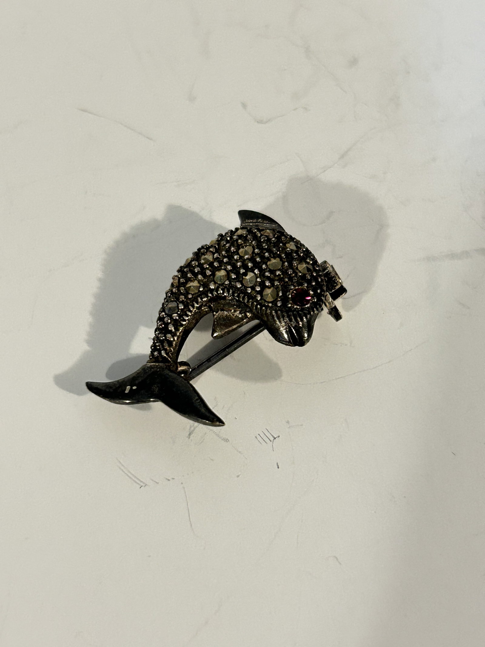 Vintage Sterling Silver marcasite fish Brooch: Vintage Sterling Silver marcasite fish Brooch Please view all photos as they are part of the description and condition of this Item, Feel free to contact me with questions or picture requests! Used It
