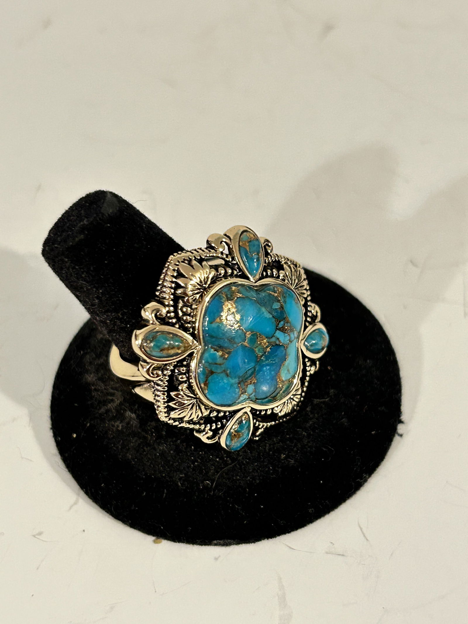 Beautiful statement Barse Turquoise bronze ring size 9 (1 of 6)