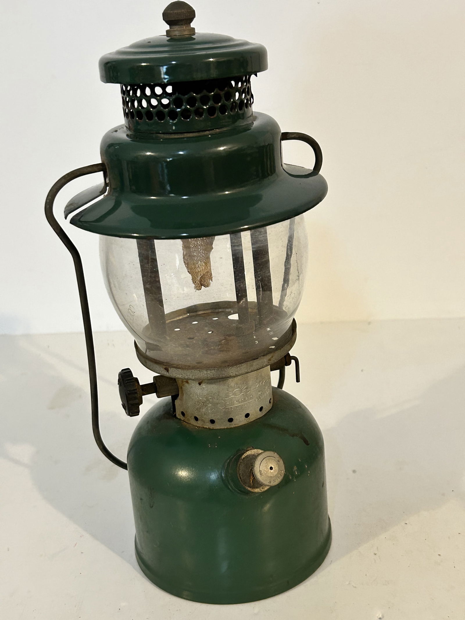 Vintage Coleman Lantern 242C Single Mantle Green Sunshine Pyrex 6 12: Vintage Coleman Lantern 242C Single Mantle Green Sunshine Pyrex 6 12 Please view all photos as they are part of the description and condition of this Item, Feel free to contact me with questions or pi