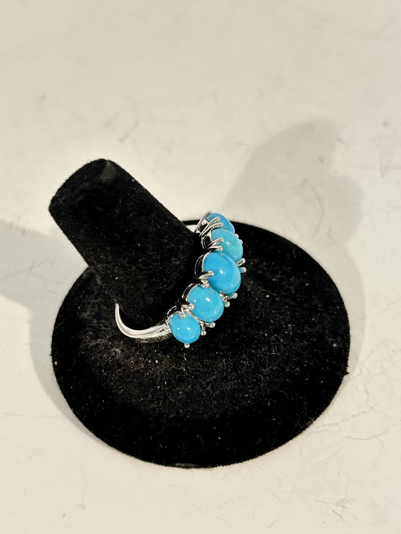 Vintage sterling silver Turquoise ring sz 9 (1 of 5)