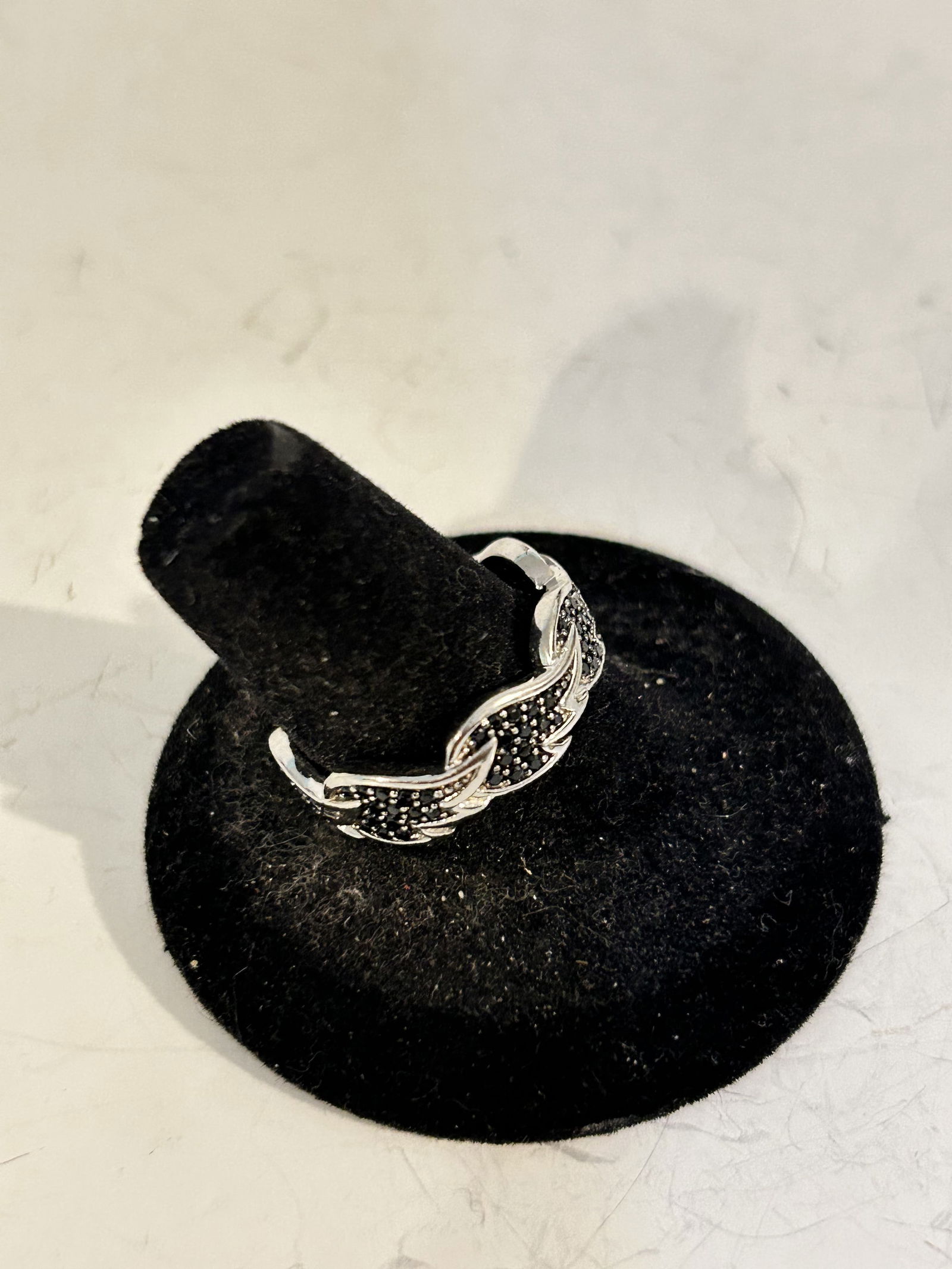 Vintage sterling silver thailand marcasite ring sz 9 (1 of 4)