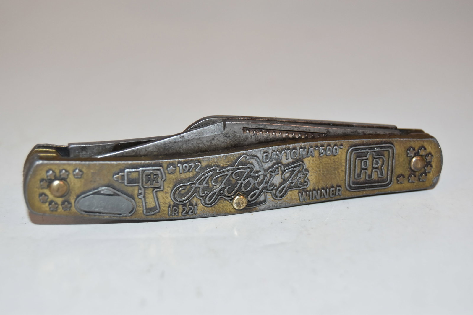 Vintage Imperial Ingersoll Rand Tools A.J. Foyt Racing Pocket Knife Made in Usa: Vintage Imperial Ingersoll Rand Tools A.J. Foyt Racing Pocket Knife Made in Usa Please view all photos as they are part of the description and condition of this Item, Feel free to contact me with ques