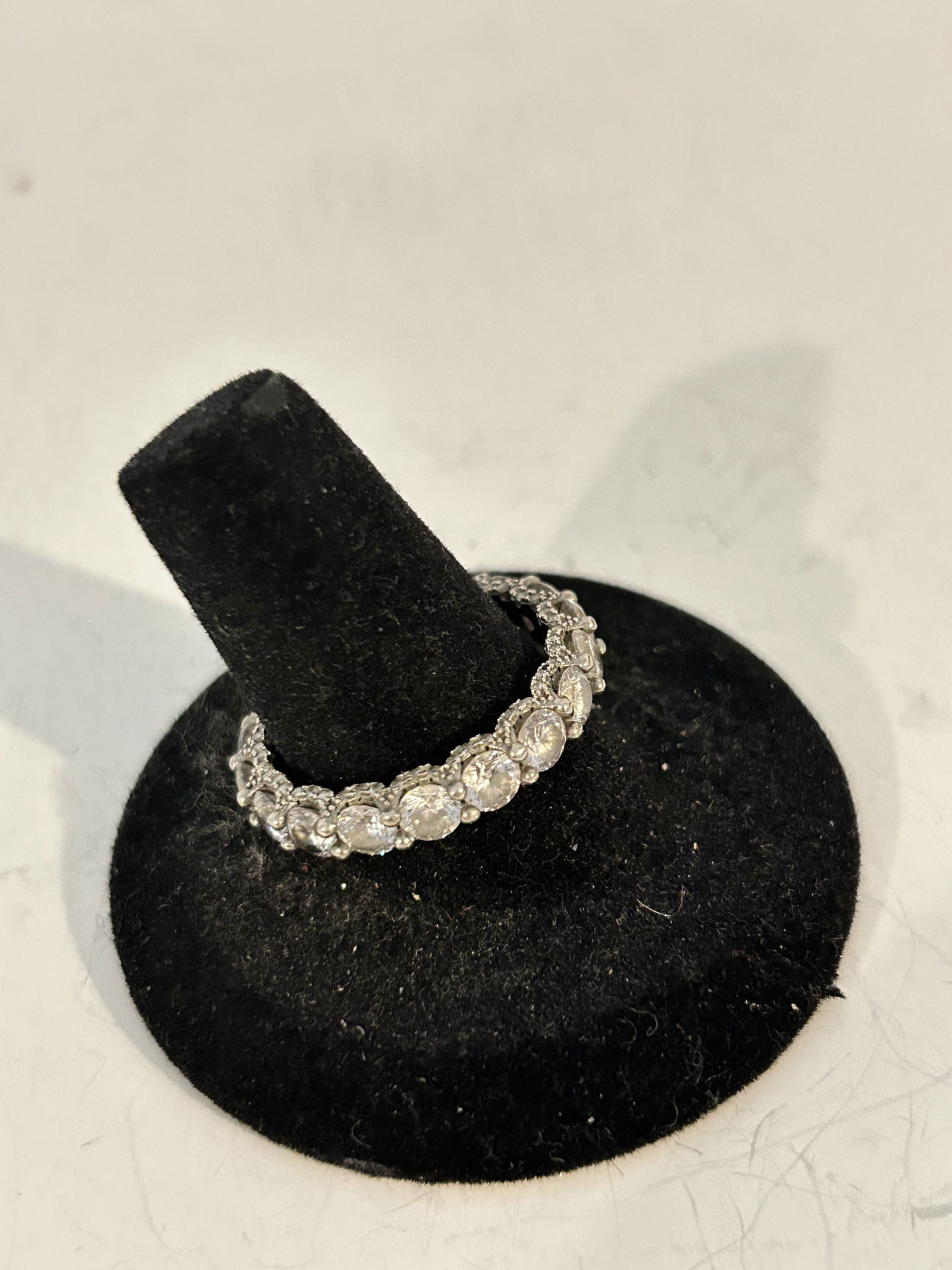 Vintage Sterling Silver rhinestone band Ring sz 10 (1 of 5)