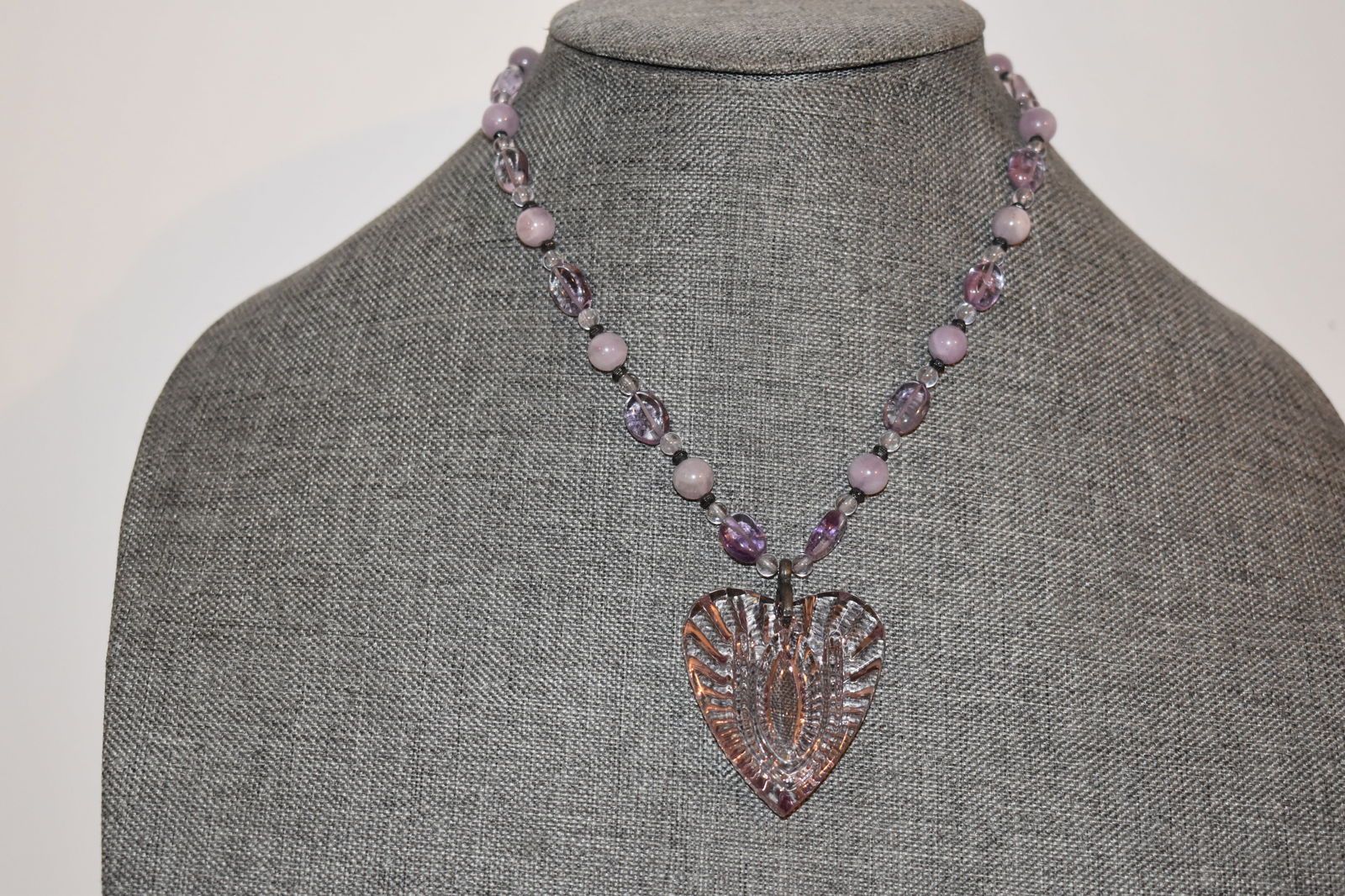 Vintage beaded Necklace Amethyst Central heart Stone is not 16" (1 of 4)