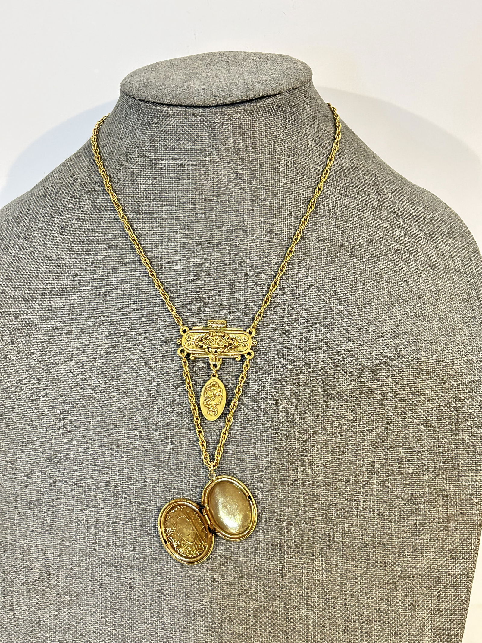 Goldette Victorian Revival Locket Necklace Pendant 22" (1 of 5)