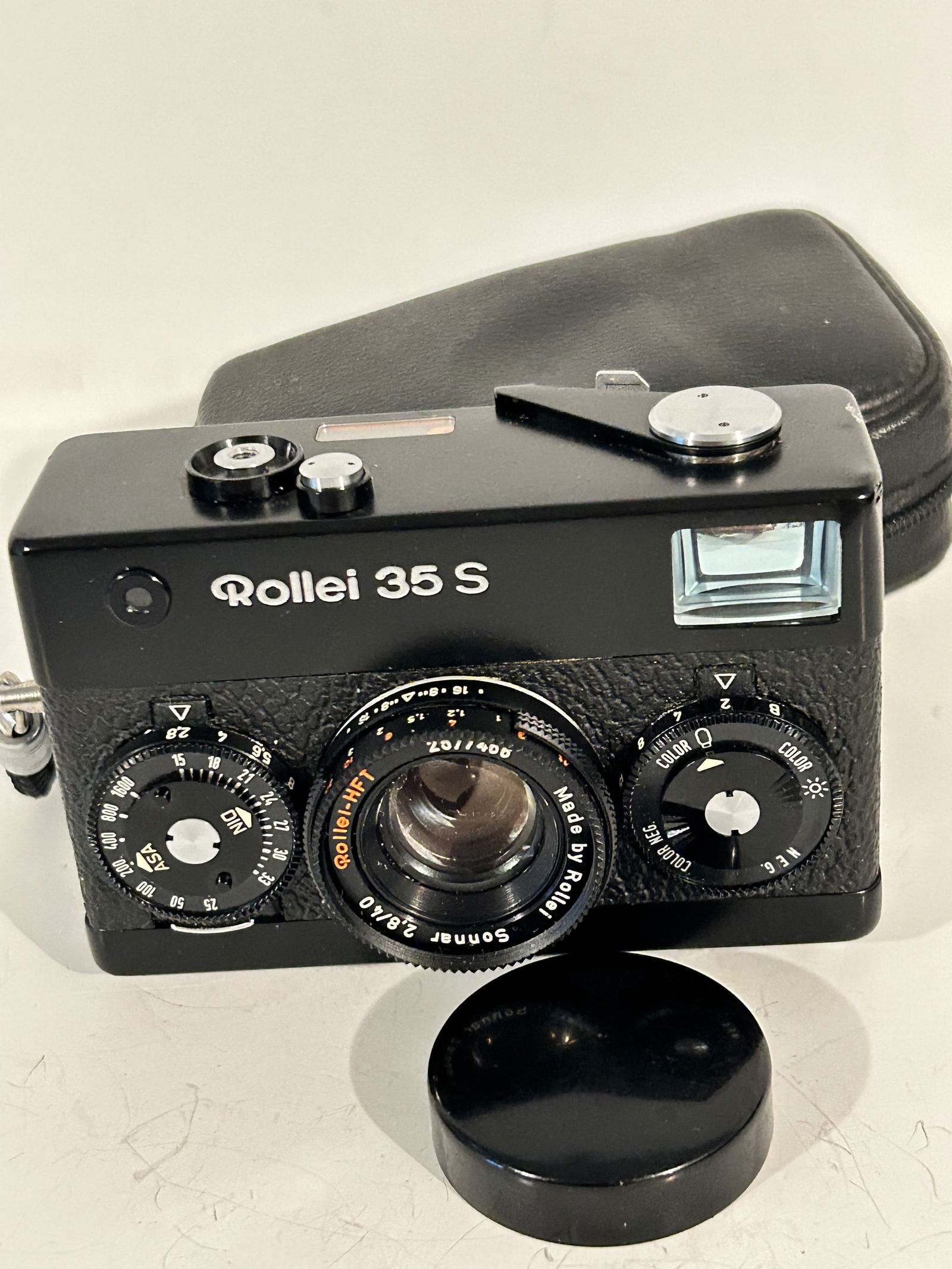 Vintage Rollei Black 35 S-Sonnar 40mm f/2.8 Rollei lens from Singapore works great (1 of 14)