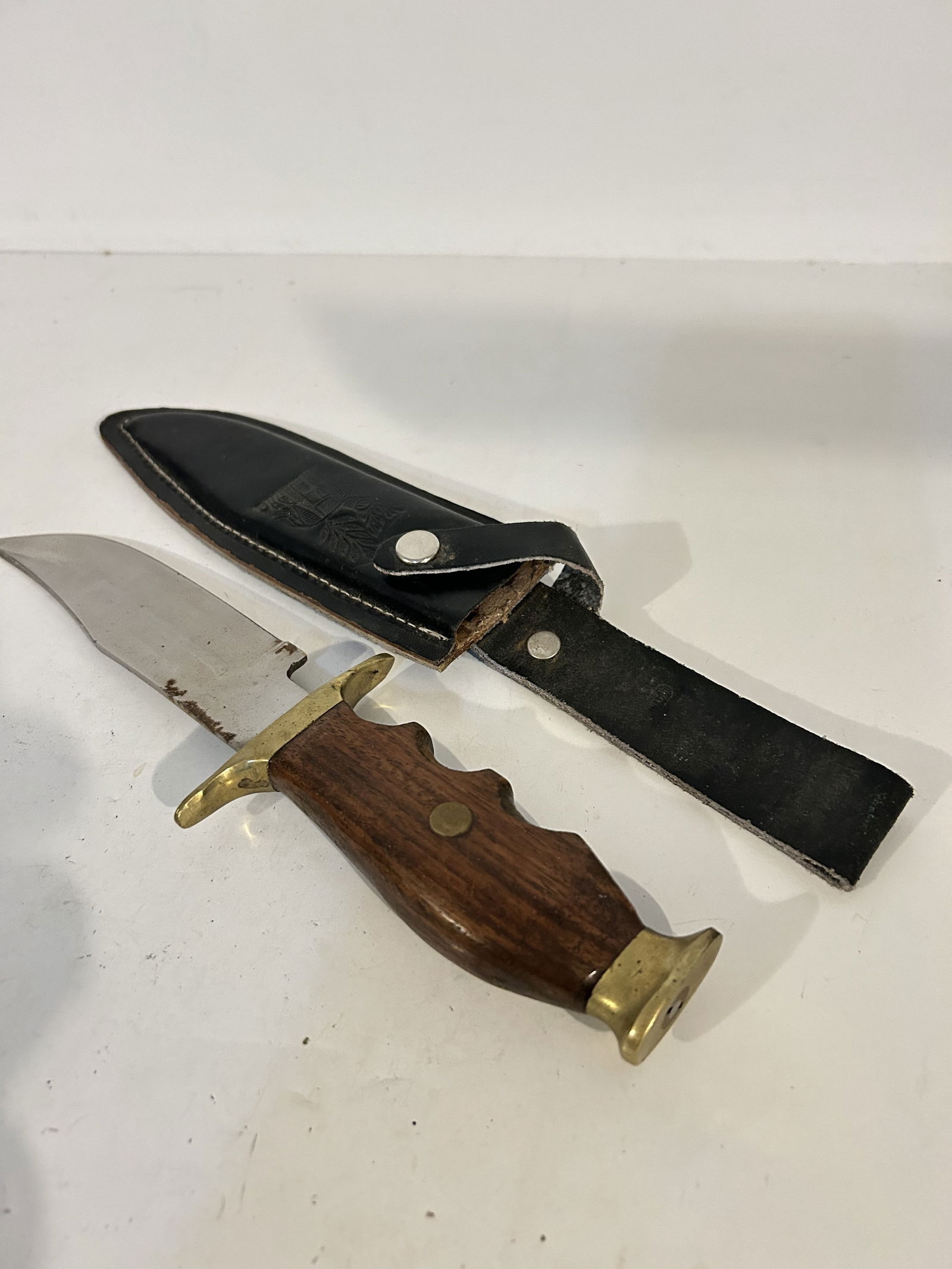 vintage pakistan fixed blade knife 10 1/4" blade 5 3/4" deer sheath (1 of 4)