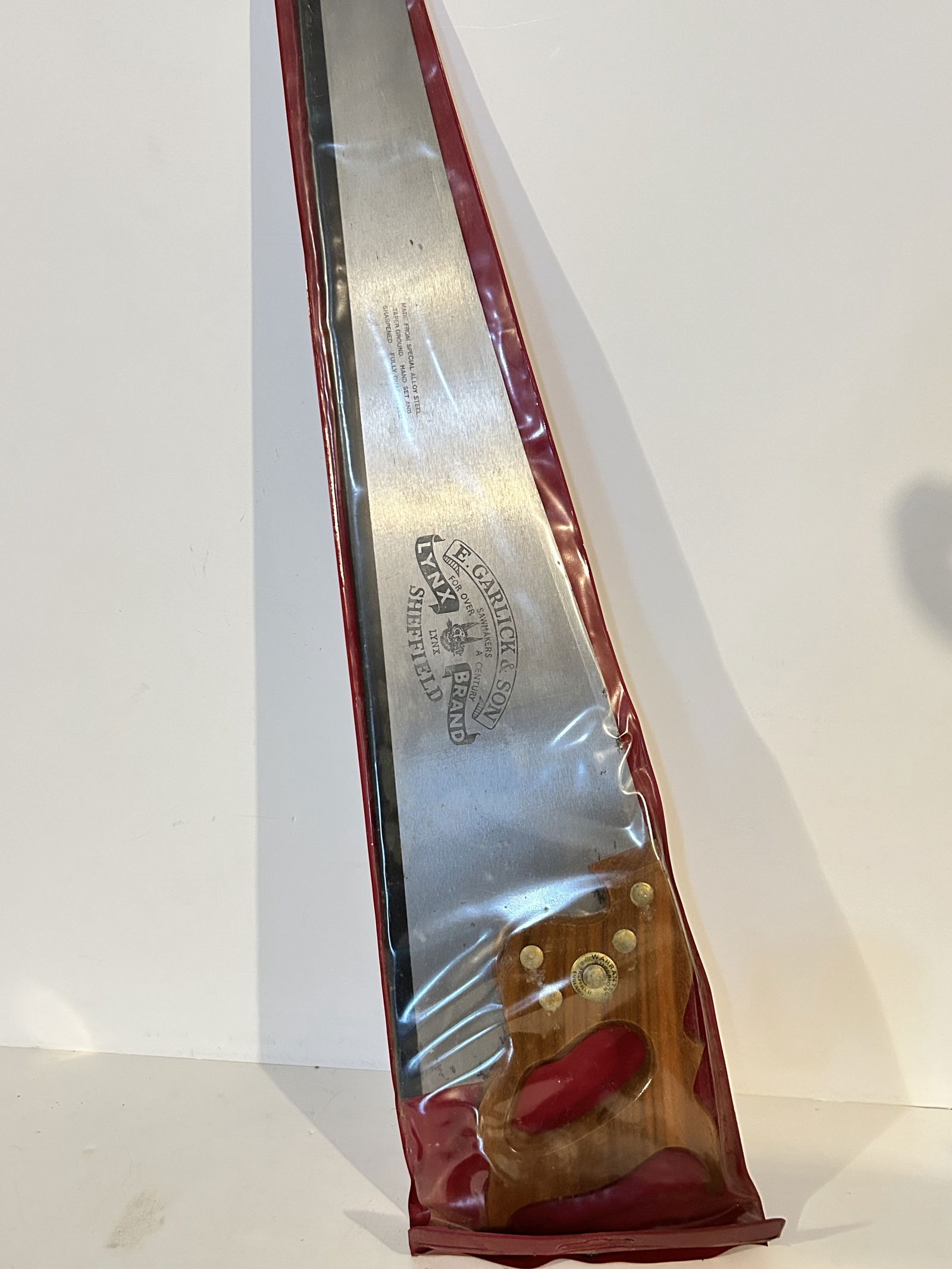 Vintage saw old tool Lynx by E Garlick & Son NEW (1 of 8)