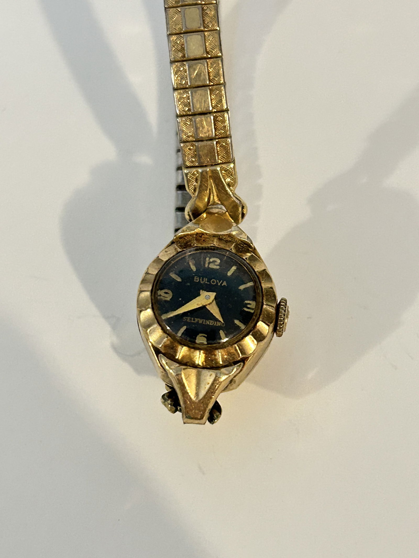 Vintage 1955 Bulova Self Winding Automatic Gold Filled Fancy Case Watch works when shaken. (1 of 6)