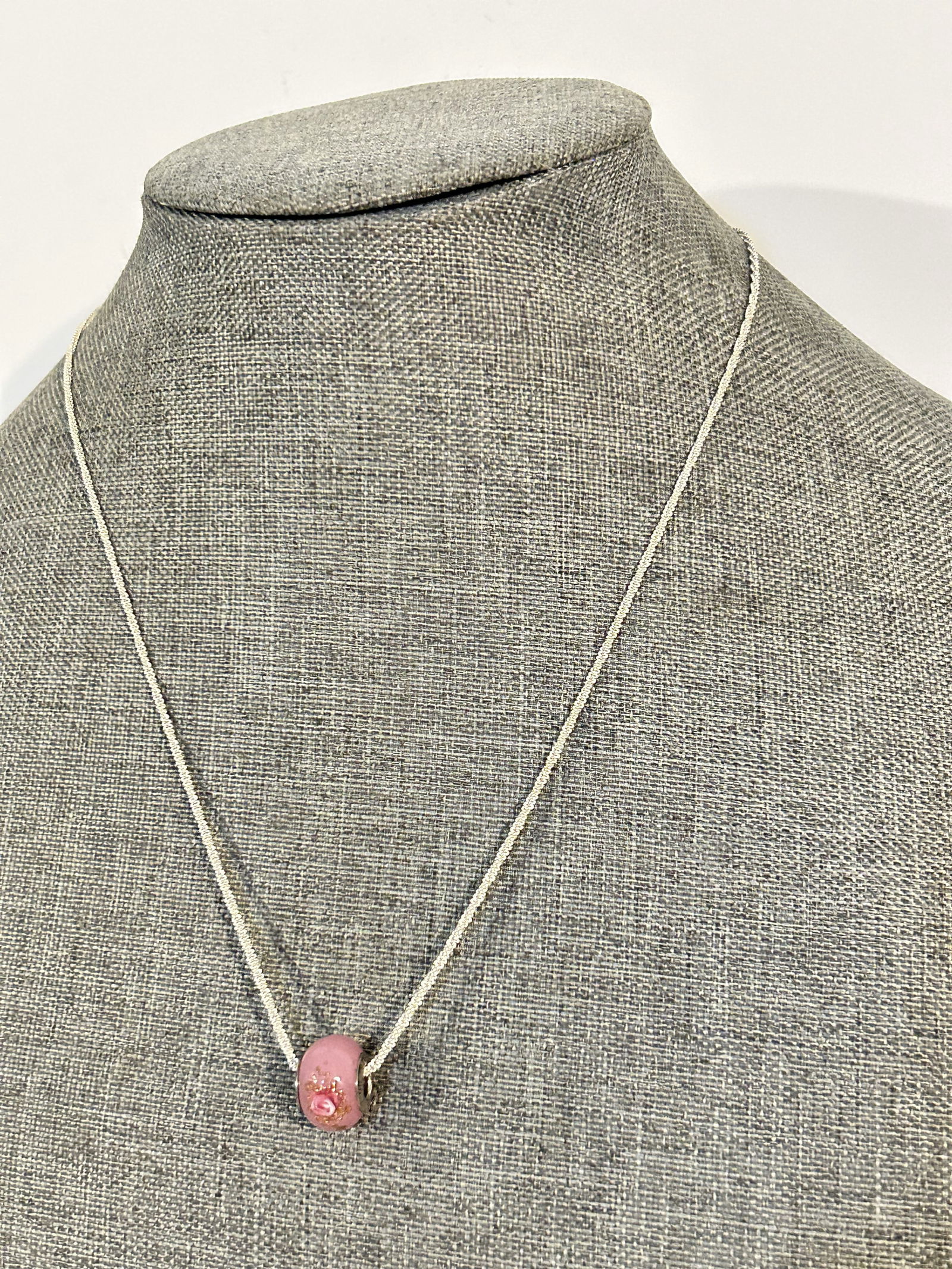 Vintage Sterling Silver Necklace 19" pink pandora rose pendant (1 of 6)