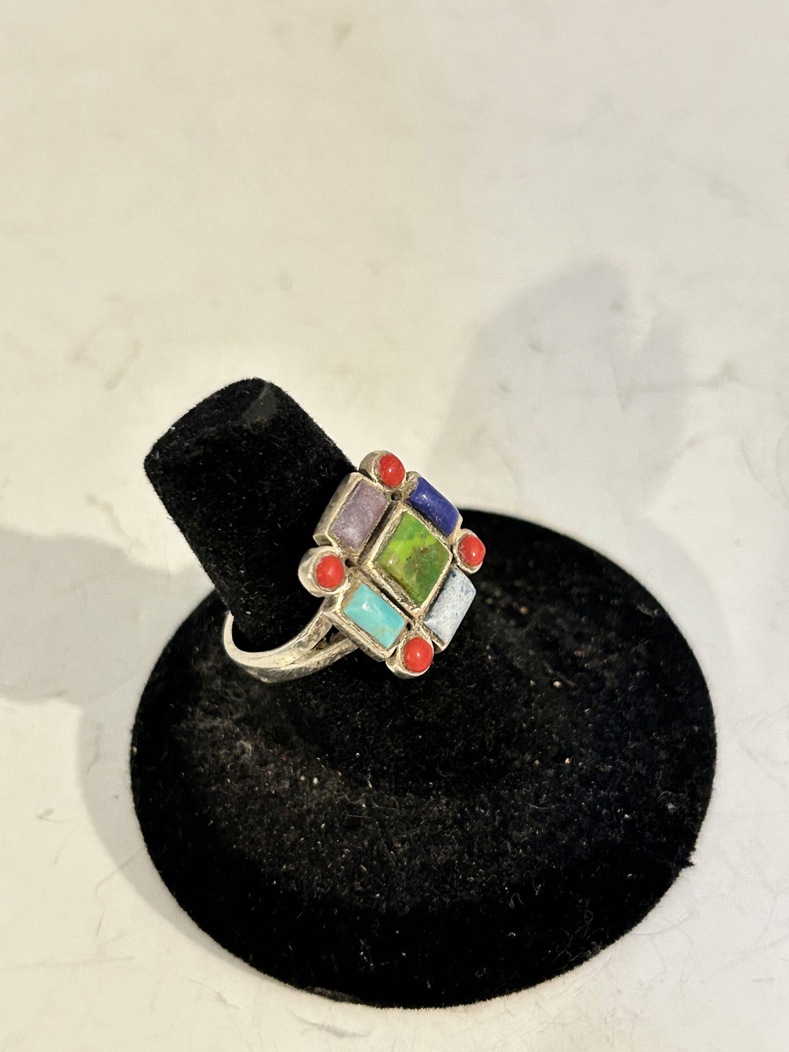 Vintage sterling silver Turquoise mixed Navajo ring sz 7 (1 of 5)