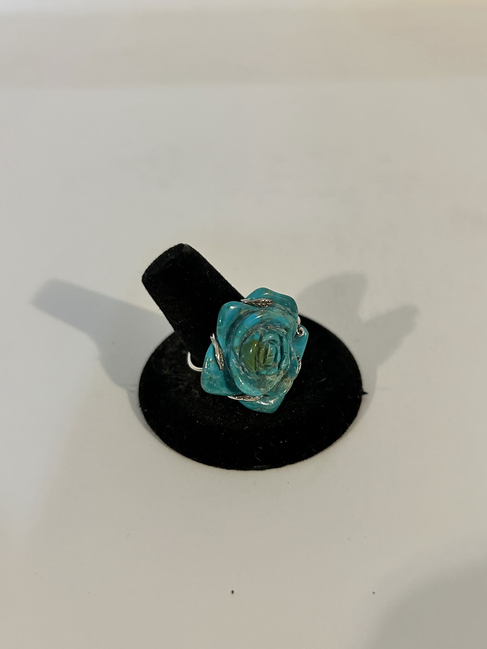 Sterling Silver & Carved Turquoise Rose Ring, Size 9 Thailand signed SK (1 of 6)