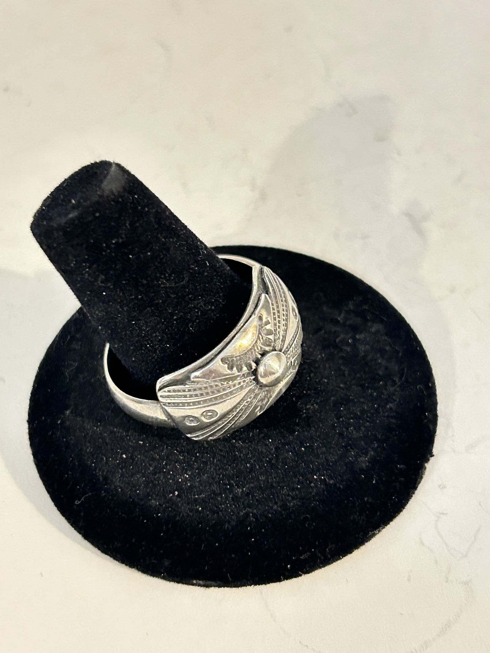 Vintage Sterling Silver navajo Ring sz 12 signed AL (1 of 6)