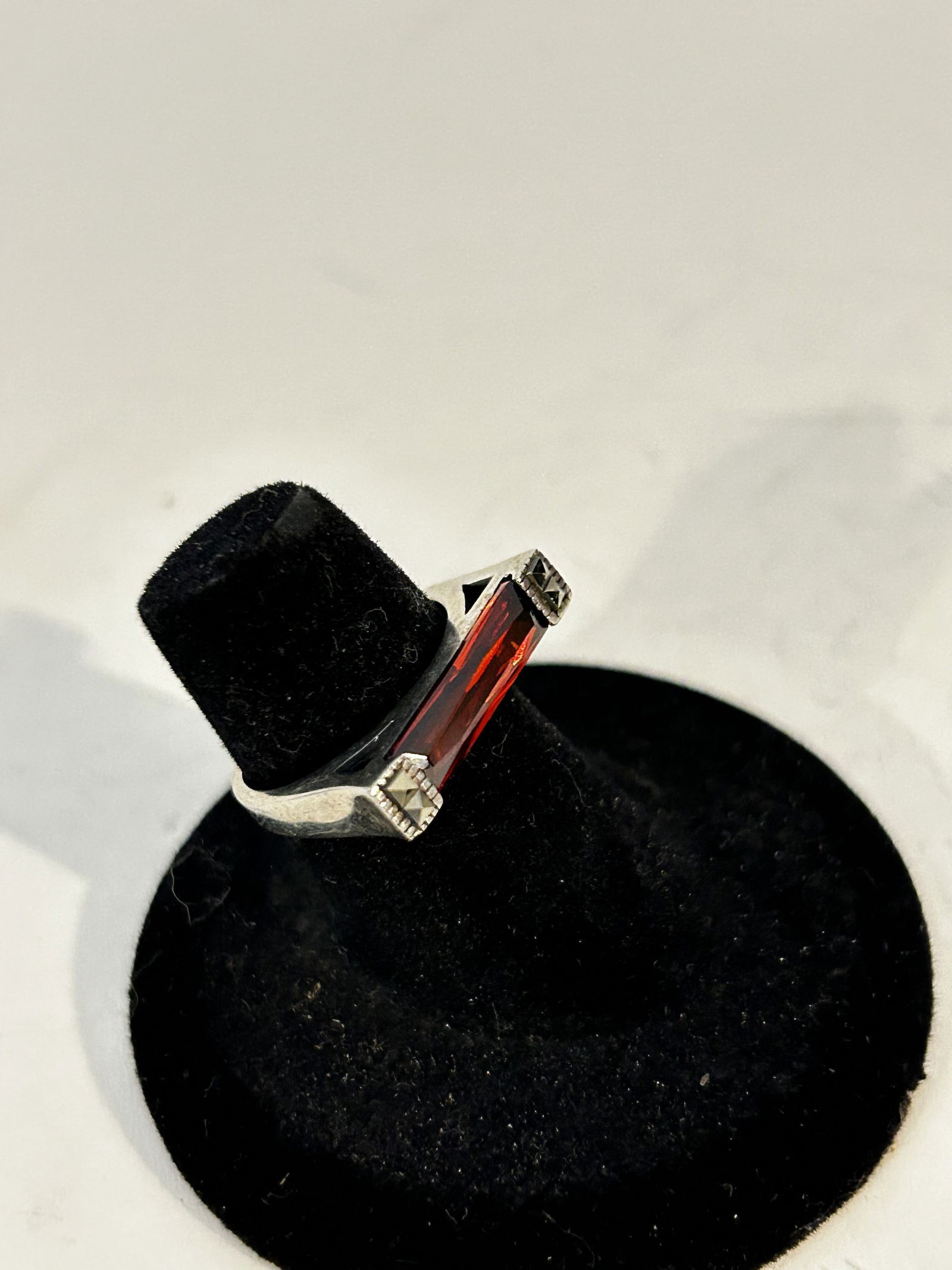 Vintage Sterling Silver gemstone Ring sz 5 (1 of 5)