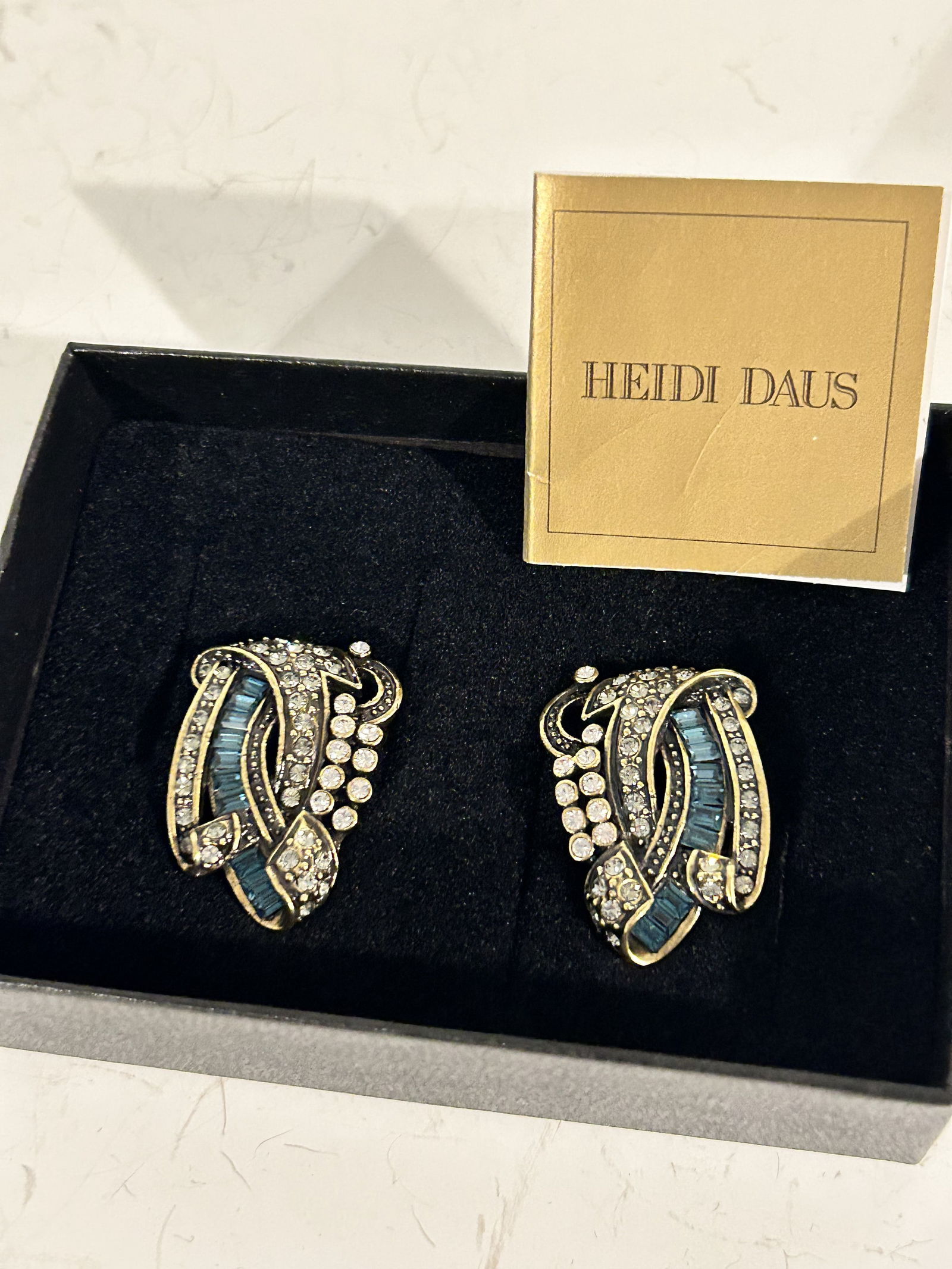 Heidi Daus Swarovski Crystal Accented enamel Earrings New in box (1 of 5)