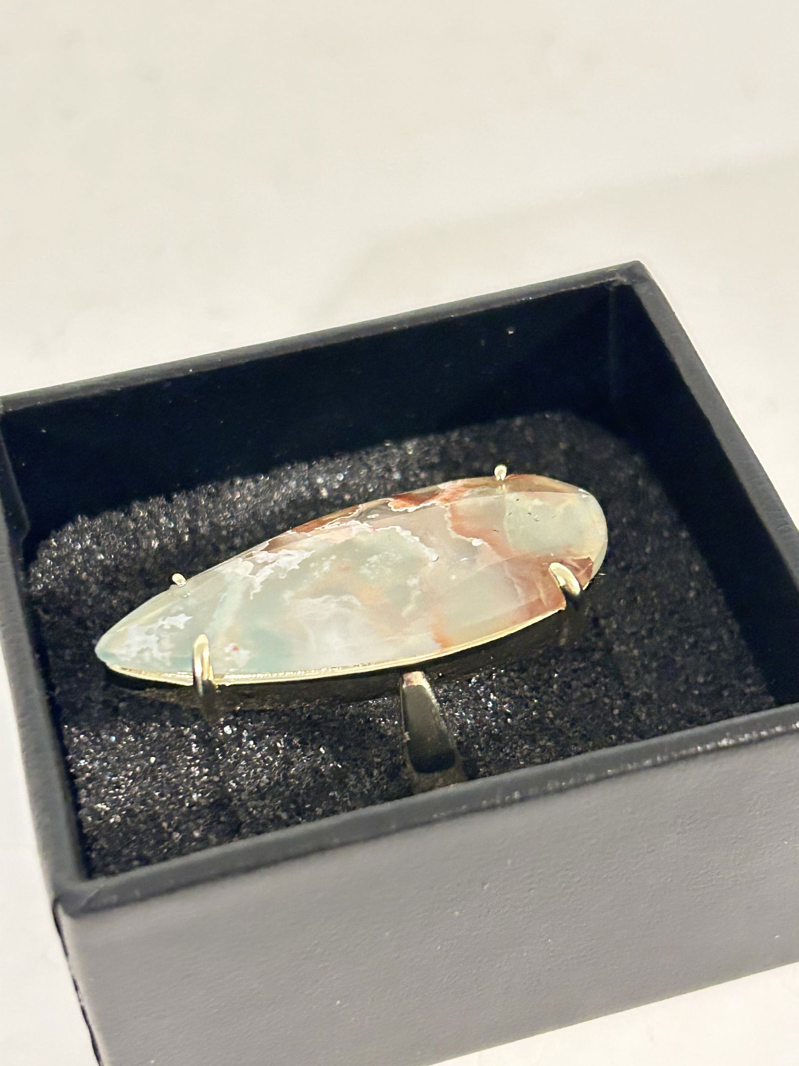 Vintage CN Long Ring sz 9 (1 of 3)