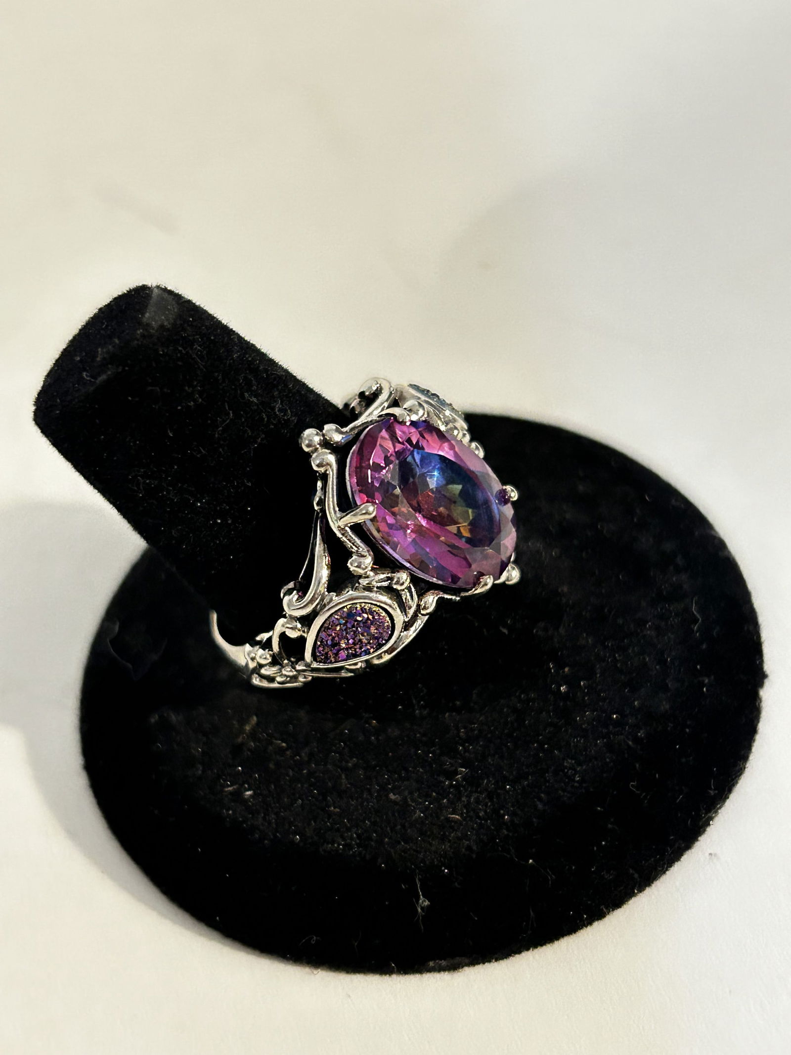 Vintage Sterling Silver Amethyst filigree Ring sz 8 (1 of 5)