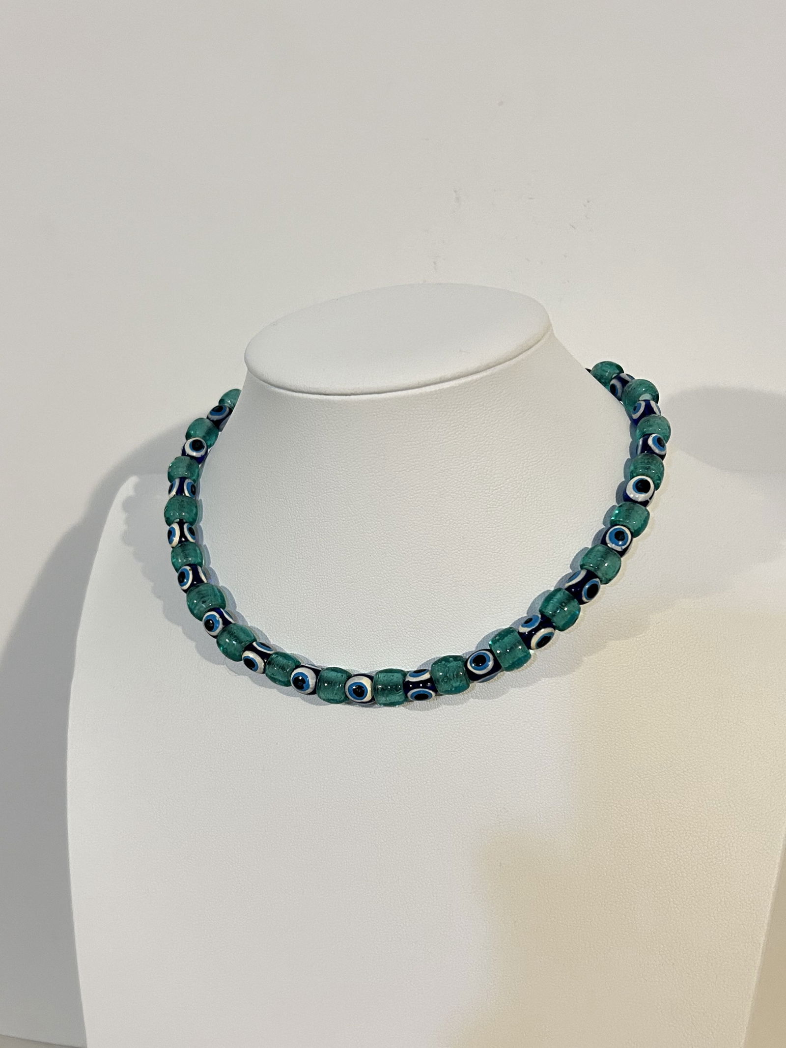 Vintage beaded glass Necklace 14" (1 of 4)