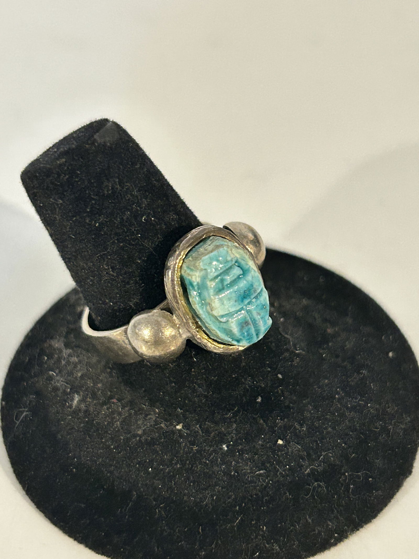 Vintage Sterling Silver scarab green Ring sz 8 (1 of 5)