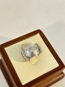 Vintage Sterling Silver Siam carved Ring sz 6