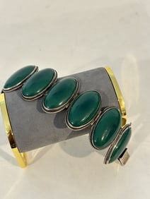 Vintage Sterling Silver Green Gem stone Bracelet 7"
