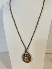 Vintage Sovereign Winding Watch Pendant Gold Tone rope Necklace 25"