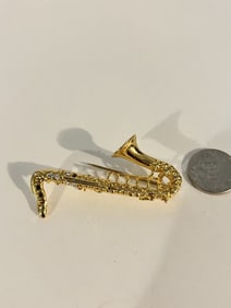 Vintage instrument Brooch