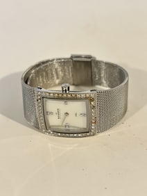 Skagen Denmark Slim Quartz Watch All Stainless Steel Mesh Band MOP Works great!!!