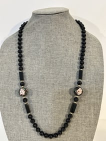 Vintage Onyx Cloisonne beaded necklace 30"