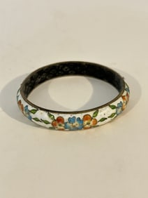 Vintage Chinese Cloisonne white Enamel Bangle Bracelet Floral Leafs Gold Rim 8"