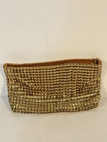 Vintage Duramesh Fifth Ave Gold Tone Mesh Handbag Clutch Zipper Closure