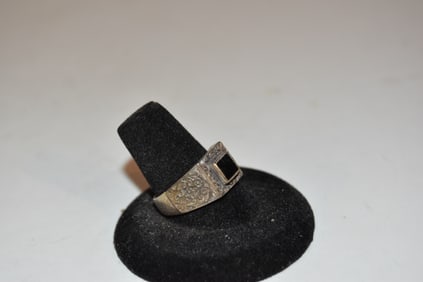 Vintage Sterling Silver onyx modernist Ring sz 9