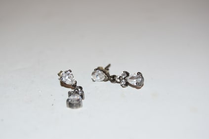 Vintage Sterling Silver tourmaline pierced earrings