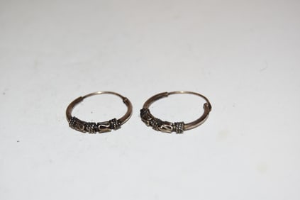 Vintage Sterling Silver indian hoop earrings