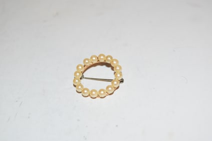 Vintage Krementz Round Rhinestone Pearl goldfilled Brooch