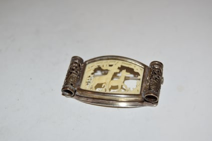 Vintage old Sterling Silver deer brooch