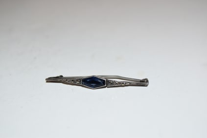 Vintage 830 Silver marcasite brooch