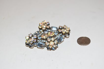 Vintage large crystal Brooch