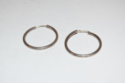Vintage Sterling Silver hoop earrings