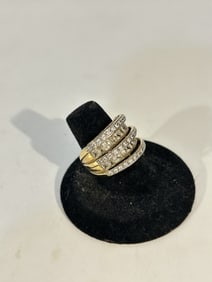 Vintage Sterling Silver rhinestone Meda Ring sz 7