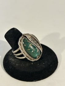Old Vintage Native American Navajo Turquoise & Leaf Sterling Ring sz 10
