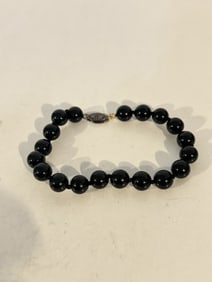 Vintage black beaded Bracelet sz 6"