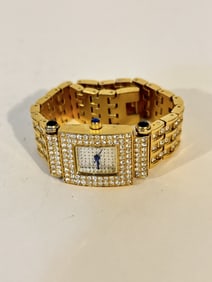 Adrienne Couture Collection Crystal Watch gold tone works great!!!